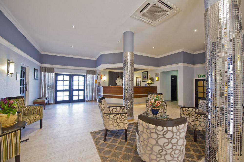 Hotel Thuringerhof Уиндхоек Екстериор снимка