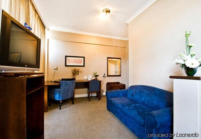 Hotel Thuringerhof Уиндхоек Екстериор снимка