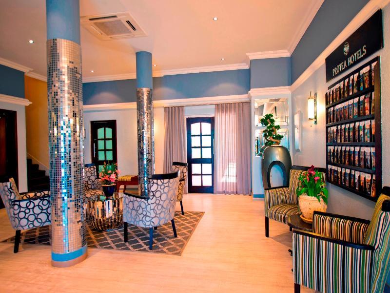 Hotel Thuringerhof Уиндхоек Екстериор снимка