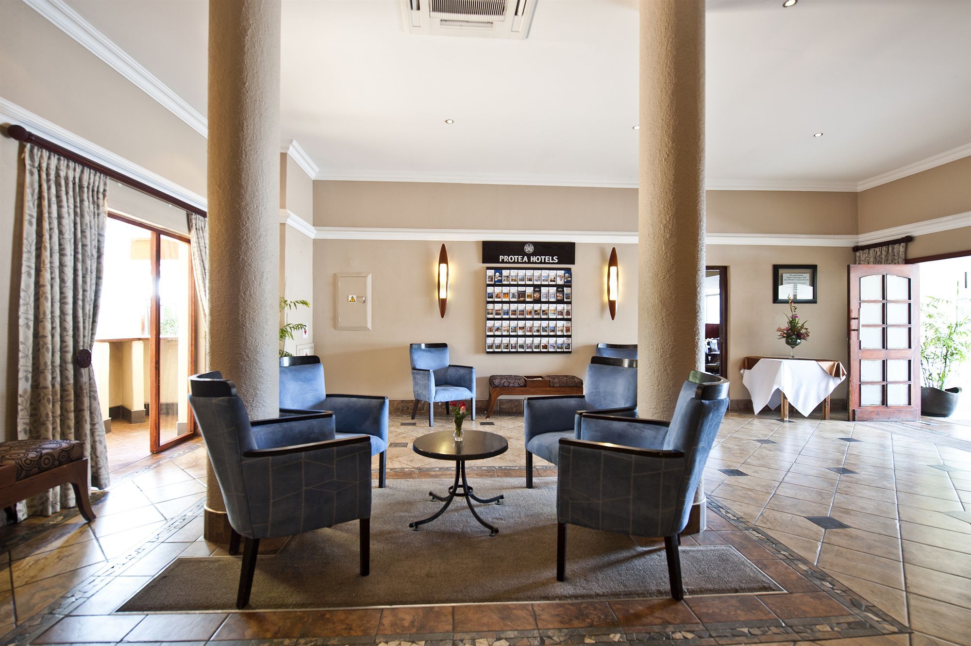 Hotel Thuringerhof Уиндхоек Екстериор снимка